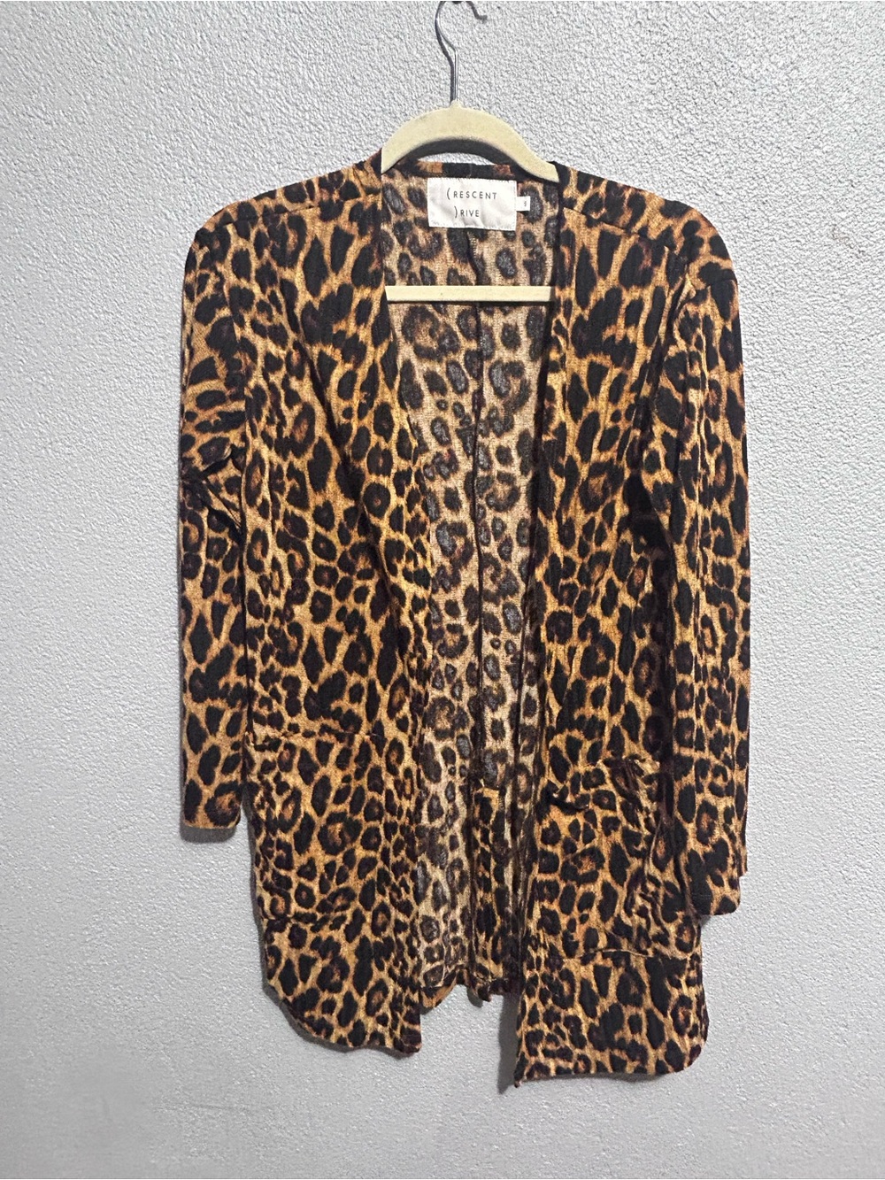Crescent drive open front leopard print cardigan size small